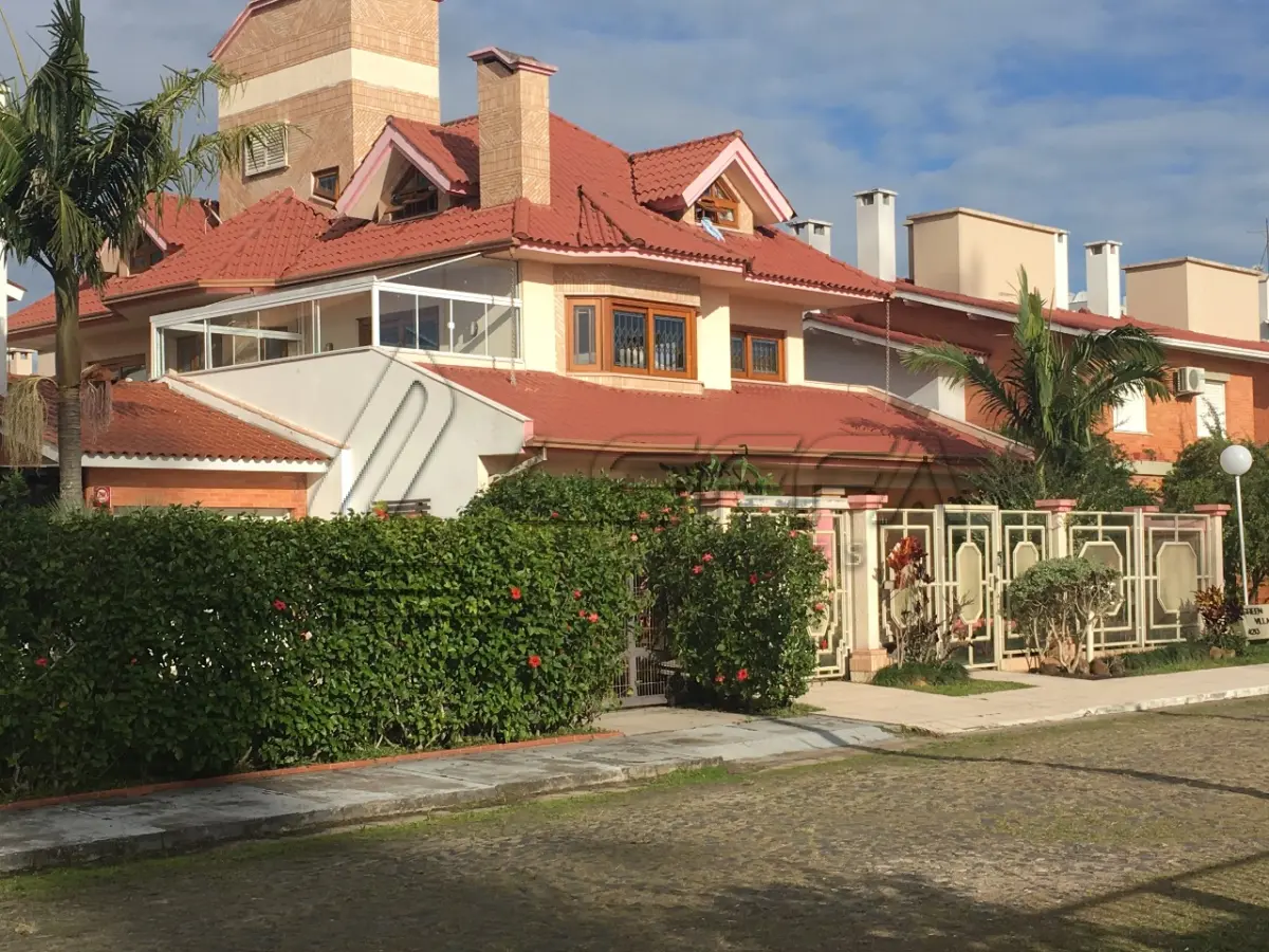 LOTE 001 - TERRENO COM BENFEITORIA NA PRAIA DE CAPÃO NOVO EM CAPÃO DA CANOA/RS