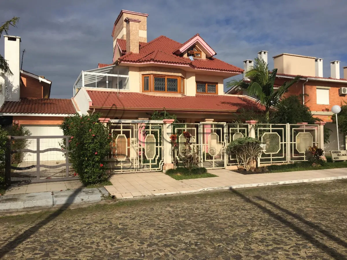 LOTE 001 - TERRENO COM BENFEITORIA NA PRAIA DE CAPÃO NOVO EM CAPÃO DA CANOA/RS