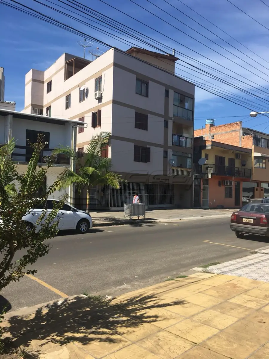 LOTE 001 - APARTAMENTO COM FRENTE AVENIDA JOSE BONIFÁCIO, NO CENTRO EM TORRES/RS