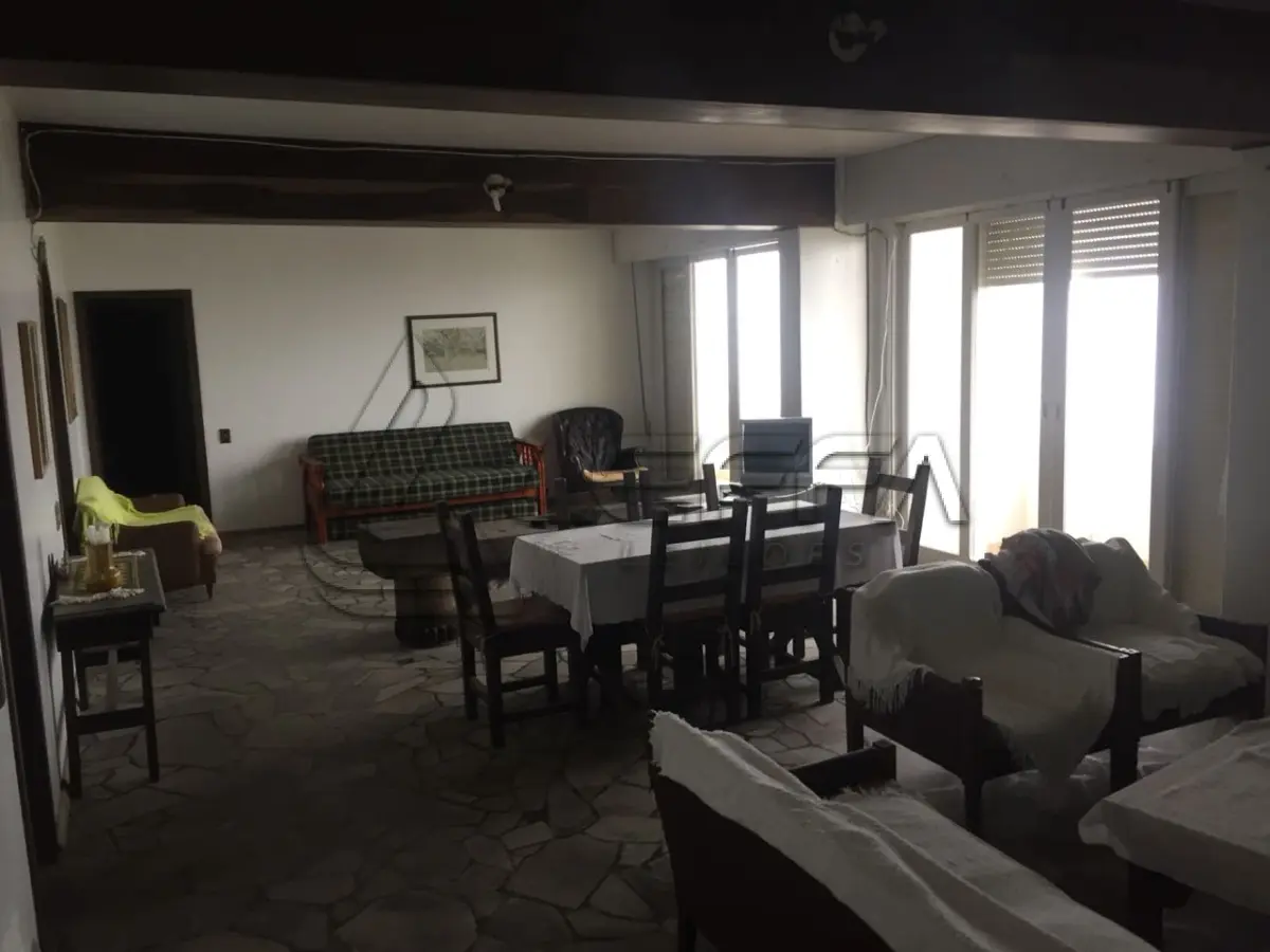 LOTE 001 - APARTAMENTO NO ED. PANORAMA, CENTRO EM TORRES/RS