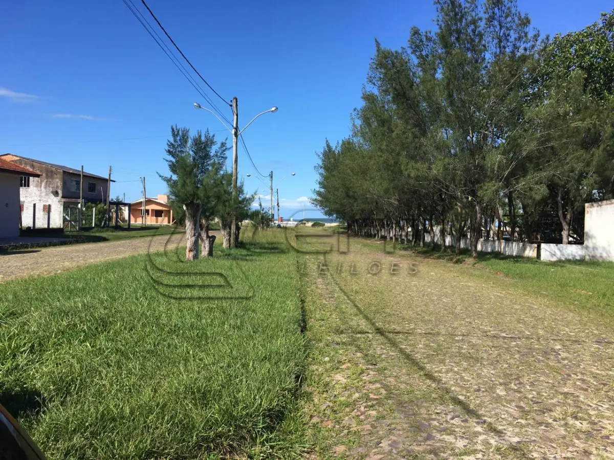 LOTE 004