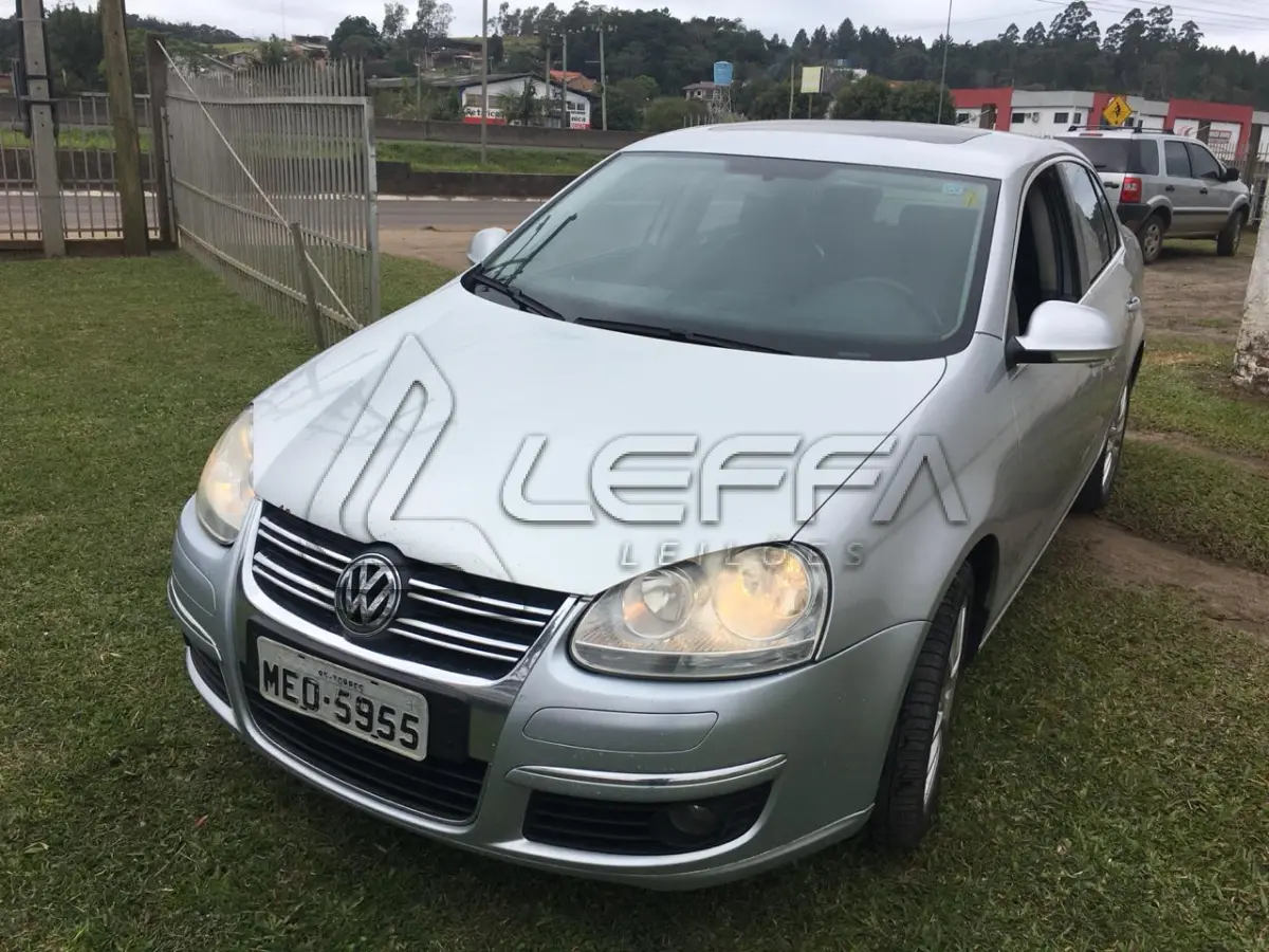 LOTE 004 - Veículo VW Jetta, Ano e Modelo 2008