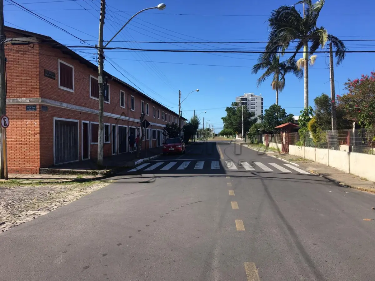 LOTE 003 - APARTAMENTO NÚMERO UM (01) DO EDIFÍCIO “NILZA ENDRES VIANNA" EM ARROIO DO SAL/RS