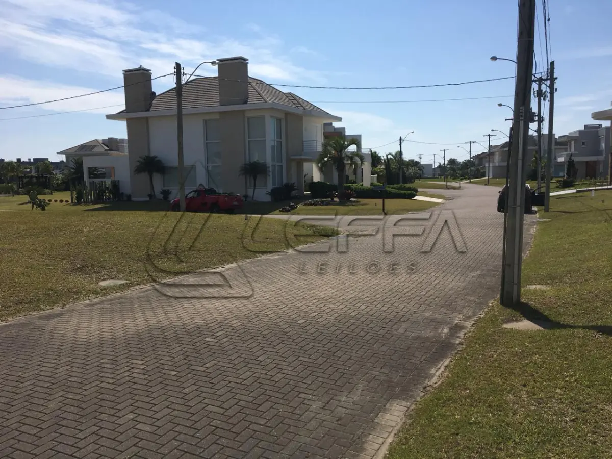 LOTE 001 - Terreno no Cond. Ocean Side, Unidade D34 quadra D, na Itapeva em Torres/RS