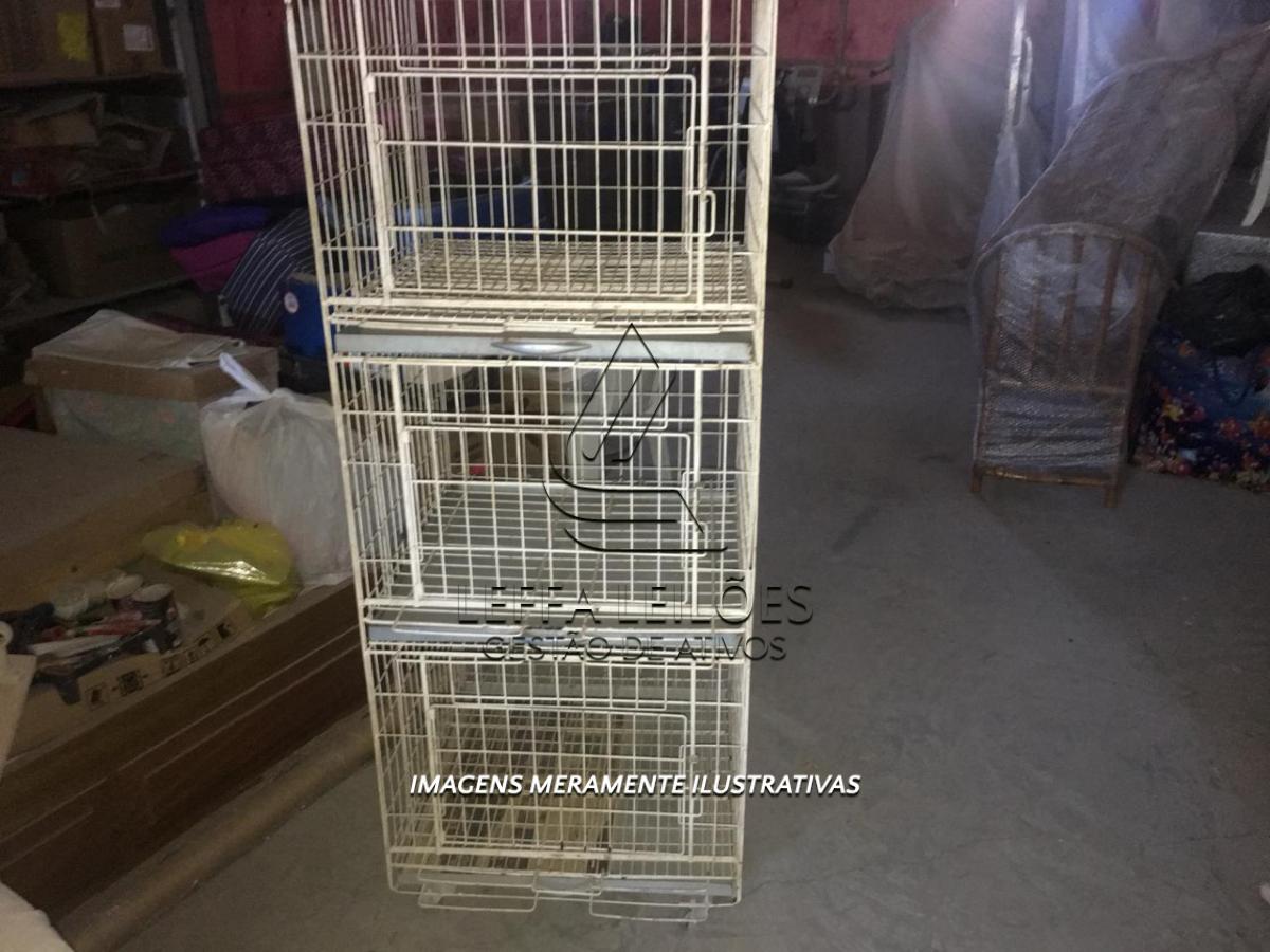 Grade, Secador, Camas e Banheira pra Cachorros