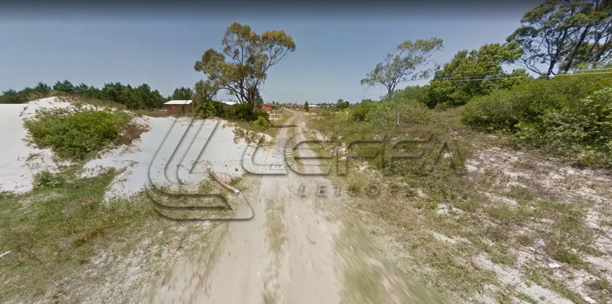LOTE 007 - UM TERRENO URBANO, NA PRAIA RONDINHA PLANO B EM ARROIO DO SAL/RS