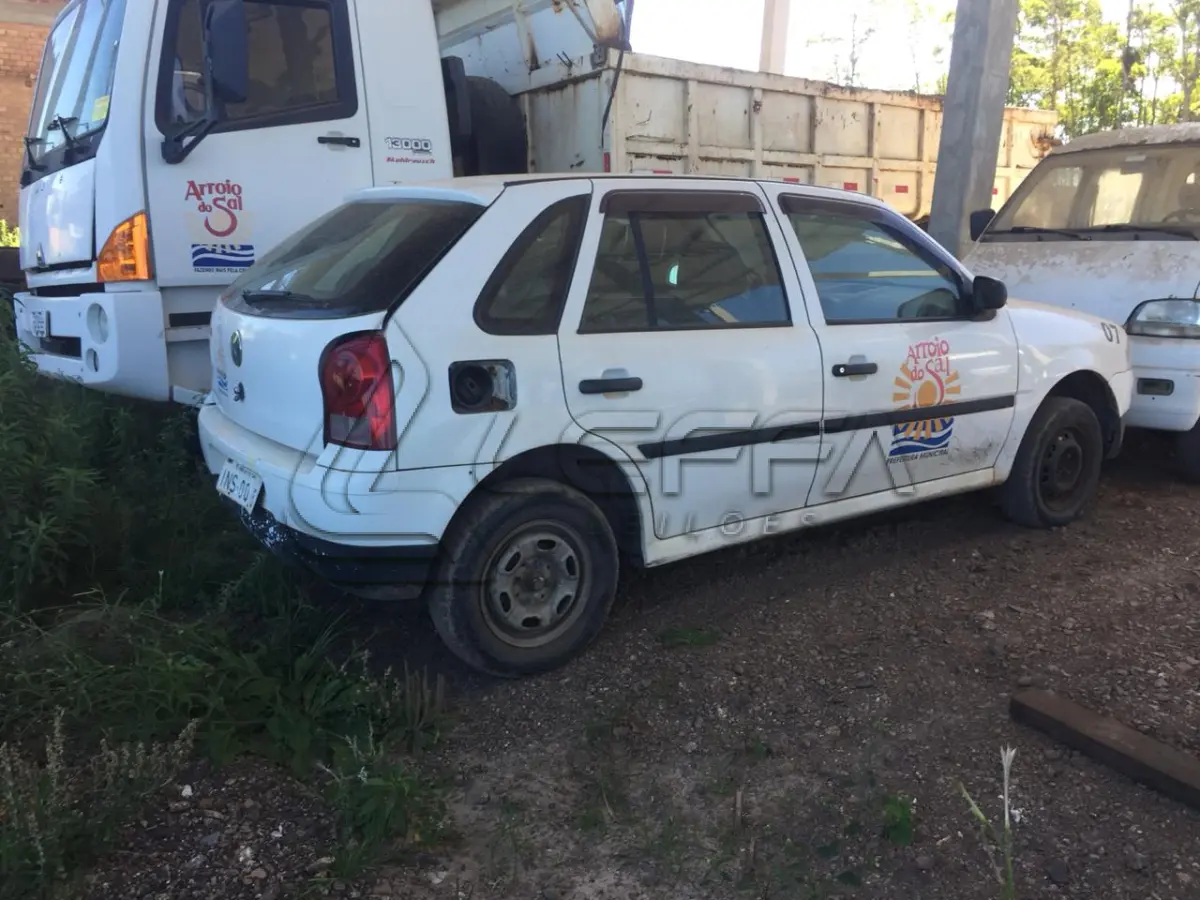 LOTE 005