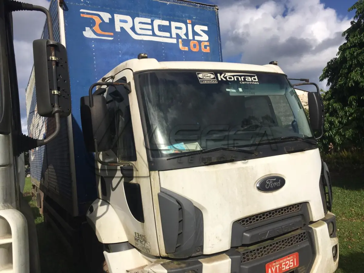 LOTE 008 - CAMINHÃO FORD/CARGO 1319, ANO 2013, PLACAS AYT-5251