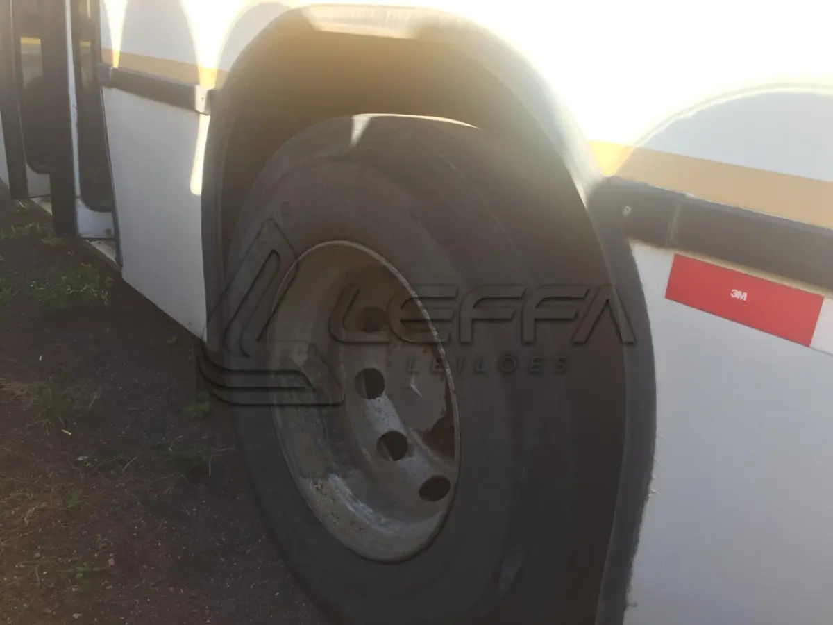 LOTE 007 - ÔNIBUS MB U OF 1721, placas ILE 5634, diesel, ano e modelo 2003
