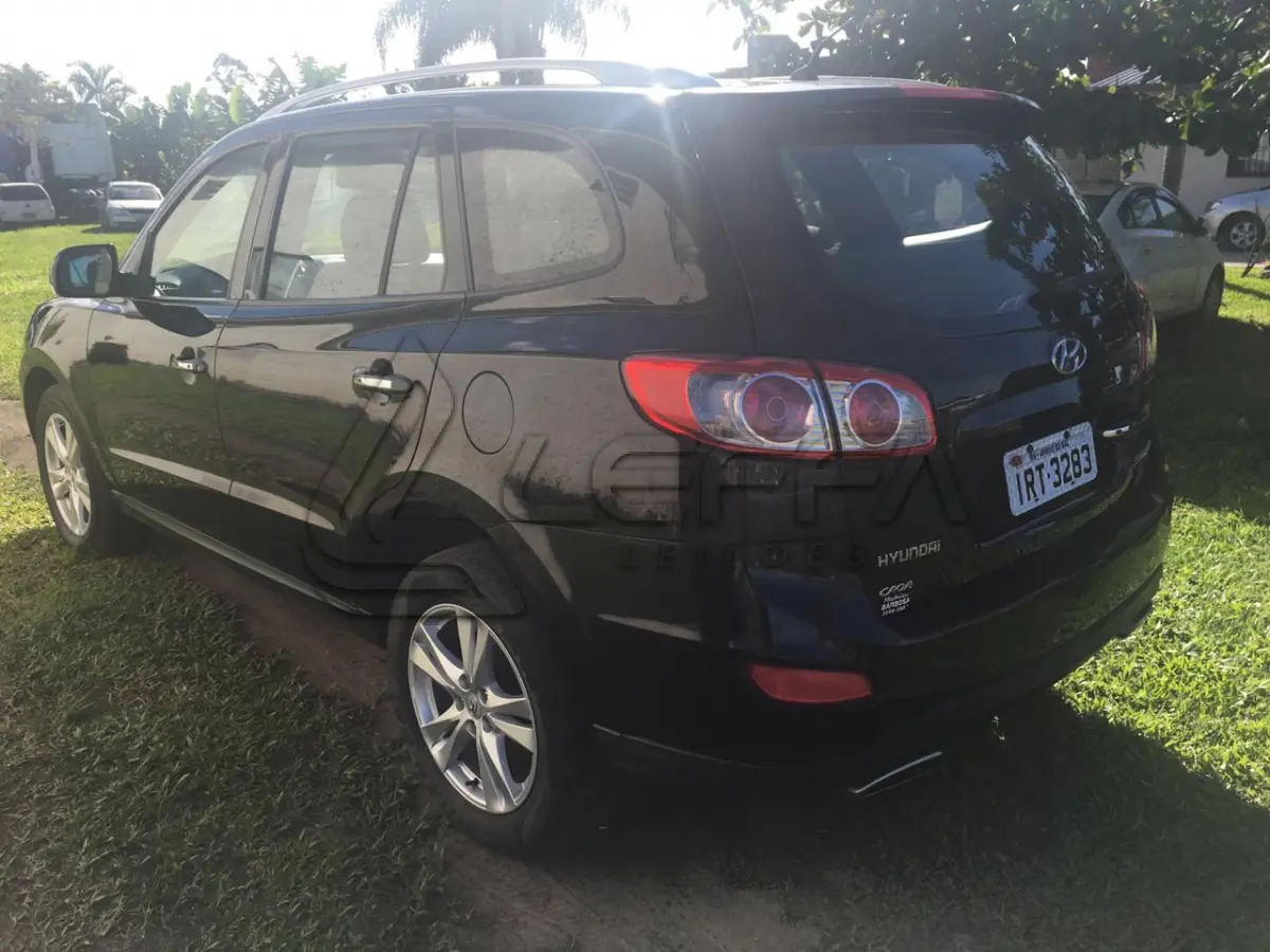 LOTE 005 - VEÍCULO HYUNDAI SANTA FÉ, 3.5, ANO/MODELO 2010/2011