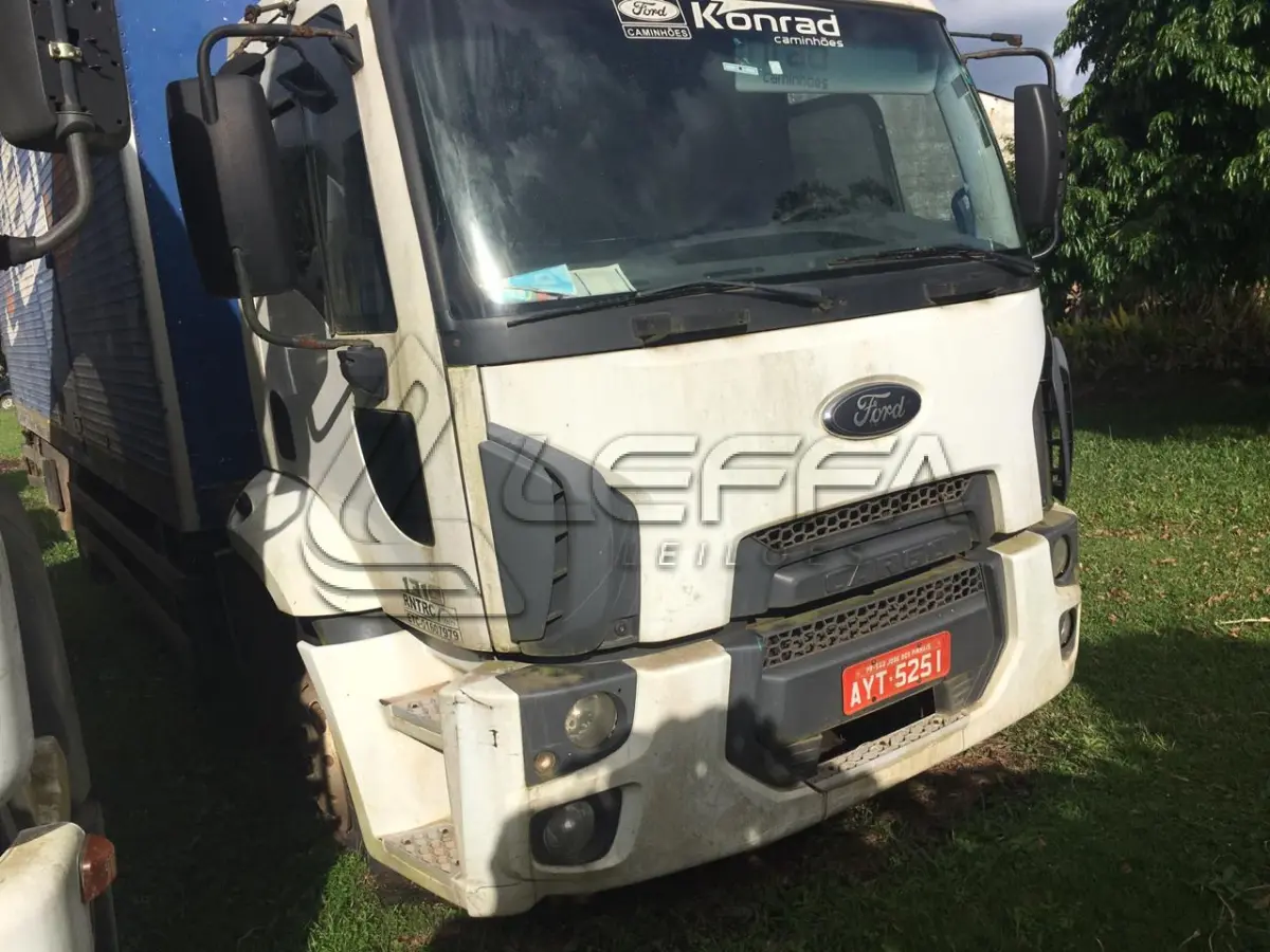 LOTE 008 - CAMINHÃO FORD/CARGO 1319, ANO 2013, PLACAS AYT-5251
