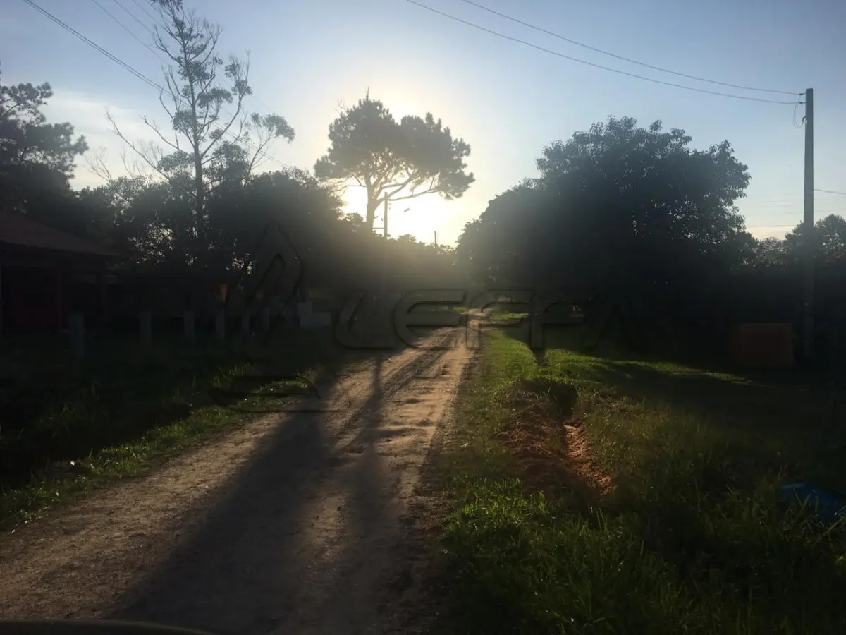 LOTE 002 - Terreno Urbano, Lote 27 Quadra 18, no Pinus Park em Arroio do Sal/RS
