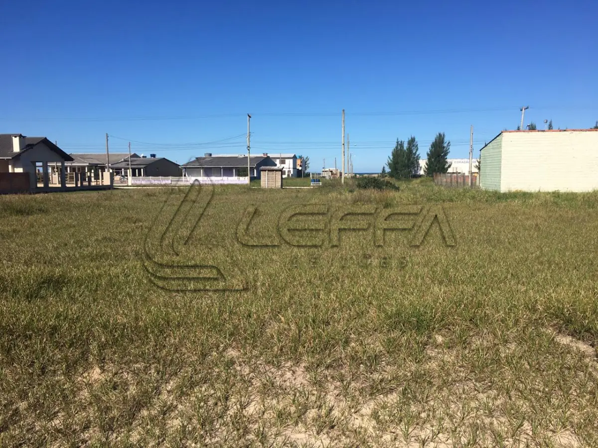 LOTE 001 - Terreno Urbano, Lote 10 da Quadra 13, no Balneário Alfa em Arroio do Sal/RS