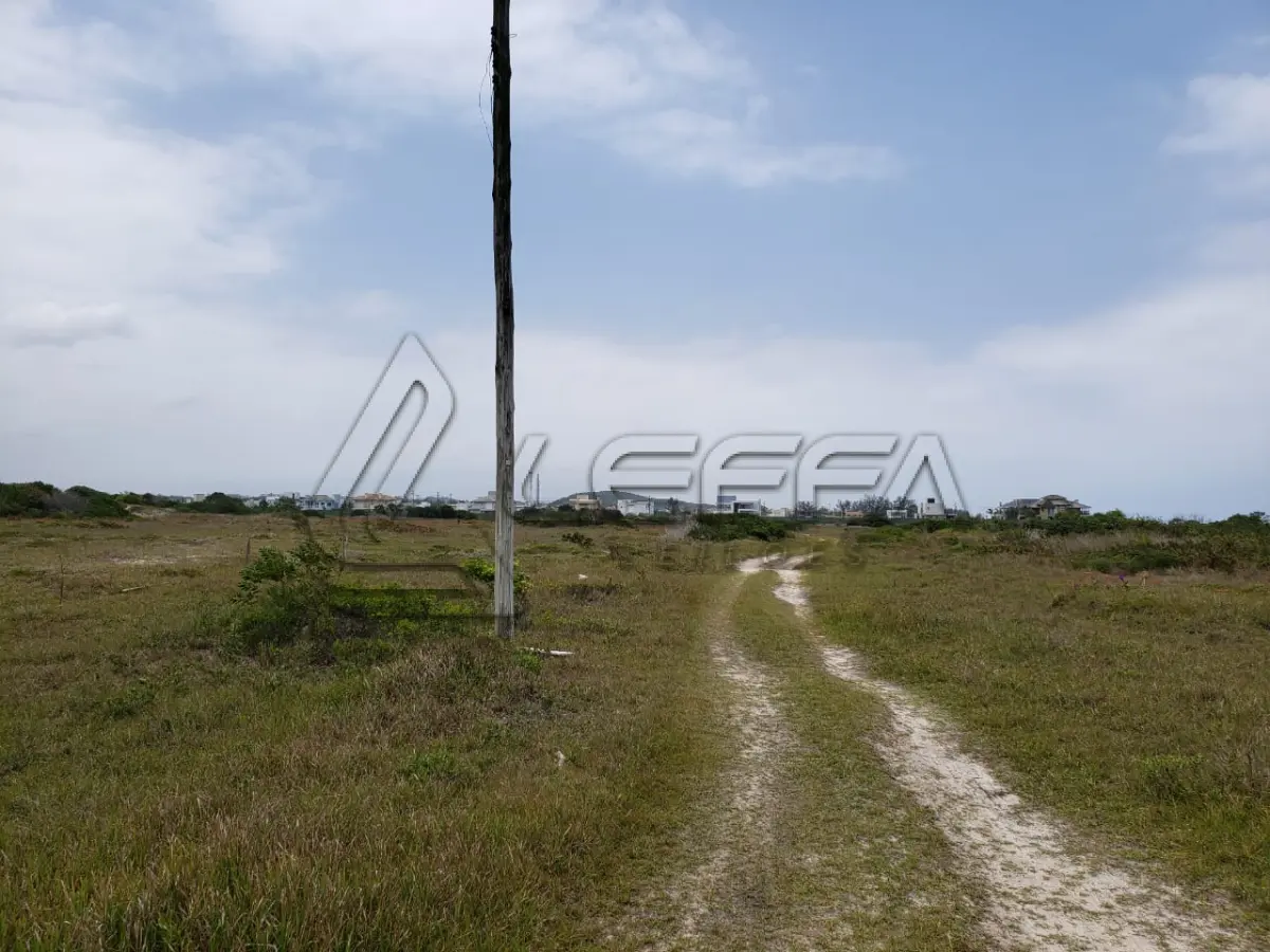 LOTE 001 - Terreno Urbano, Lote 10 Quadra 28, na Paraia da Riviera, em Torres/RS