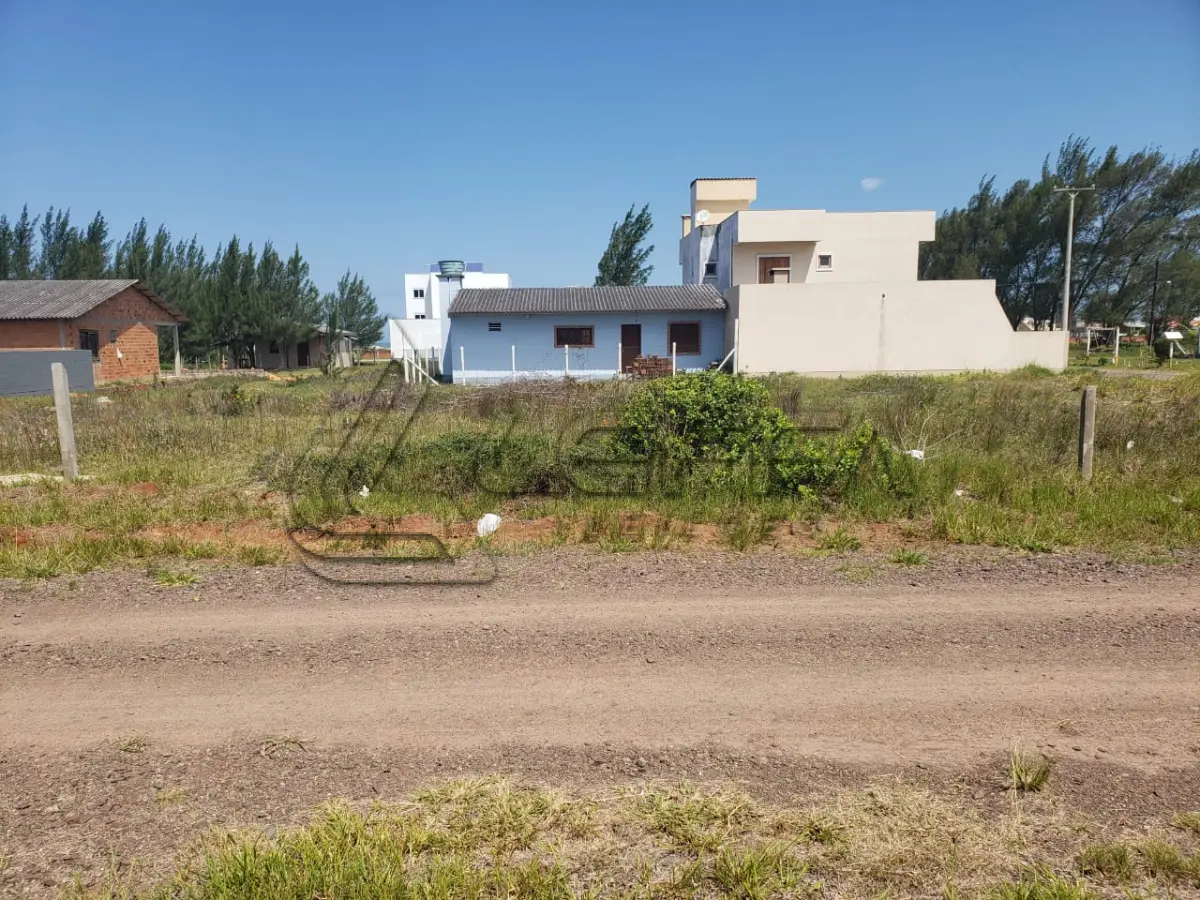 LOTE 001 - Um Terreno Urbano, formado pelos lotes 31 e 34 da quadra 14, no Balneário Alfa em Arroio do Sal/RS
