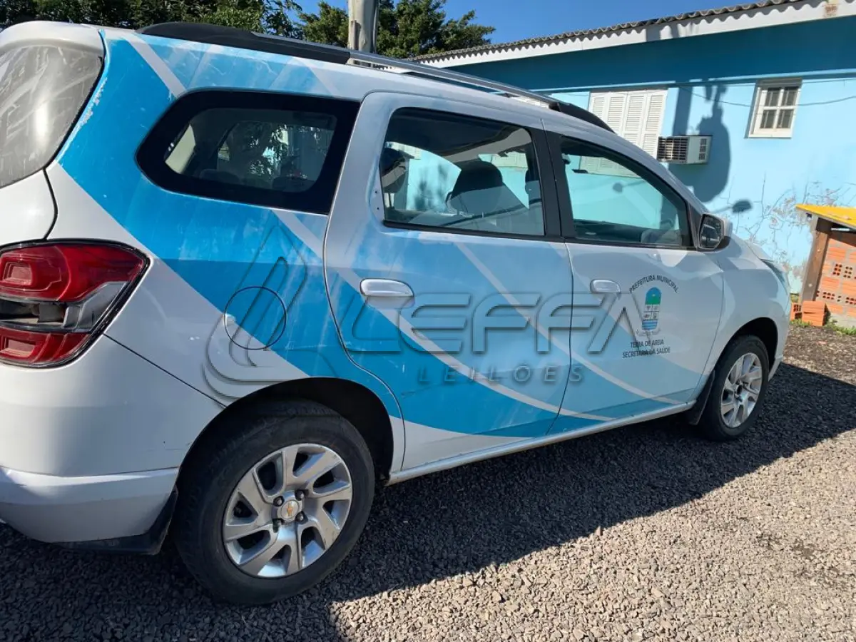 LOTE 008 - VEÍCULO GM SPIN 1.8 MT LTZ placa IVU 4534, Flex, ano 2014, modelo 2015, cor branca