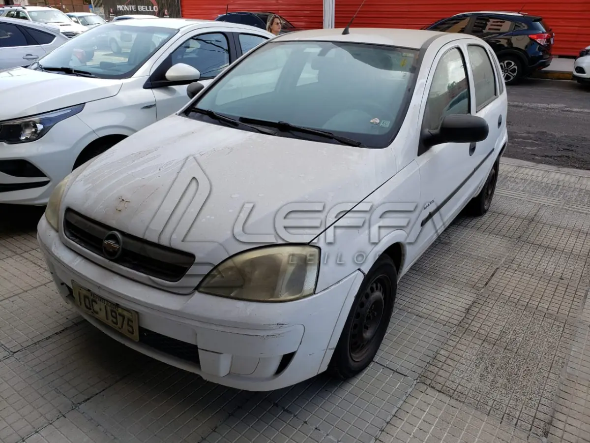 LOTE 008 - Veículo GM/Corsa Hatch Maxx, Ano 2007 Modelo 2008
