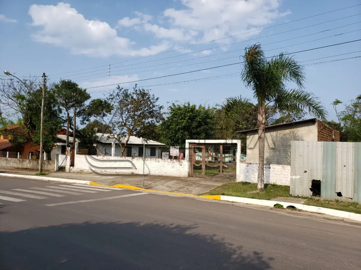 LOTE 013 - Terreno Urbano, no Quatro Lagos, Lote 01 Quadra 01, em Arroio do Sal/RS