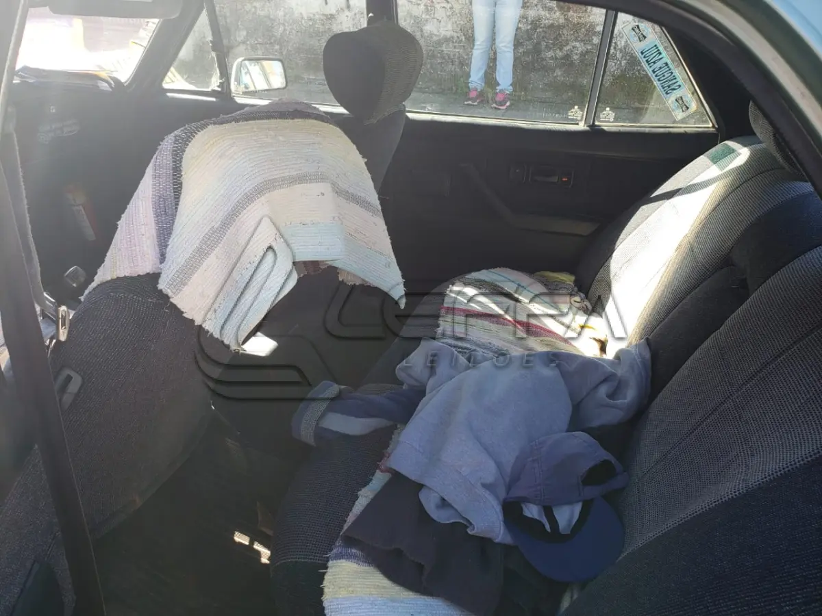 LOTE 011 - VEÍCULO GM/OPALA COMODORO SLE,  ANO/MODELO 1990