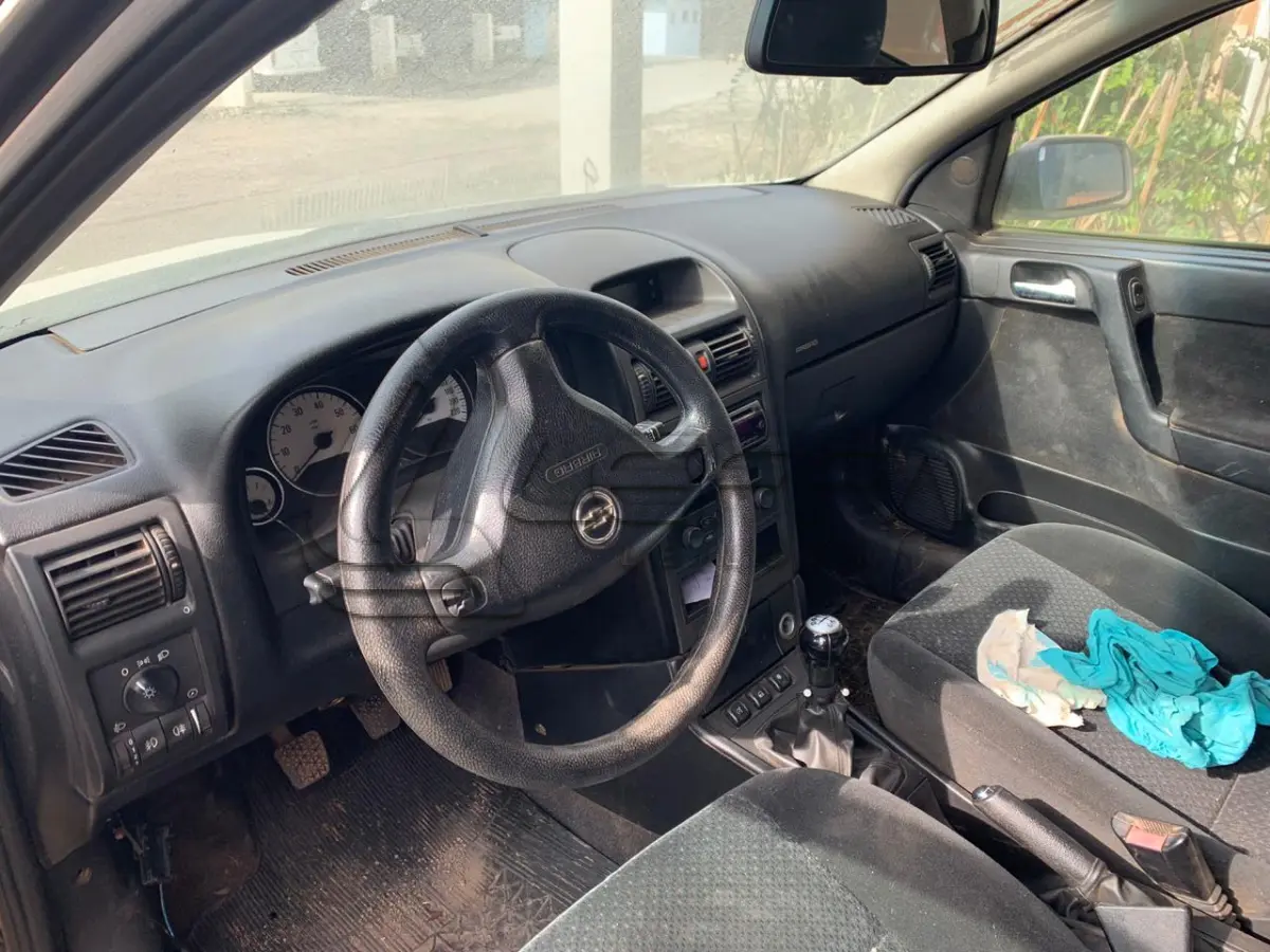 LOTE 001 - GM/ASTRA SEDAN ADVANTAGE , placas IQT-9082, flex, ano e modelo 2010, cor branca