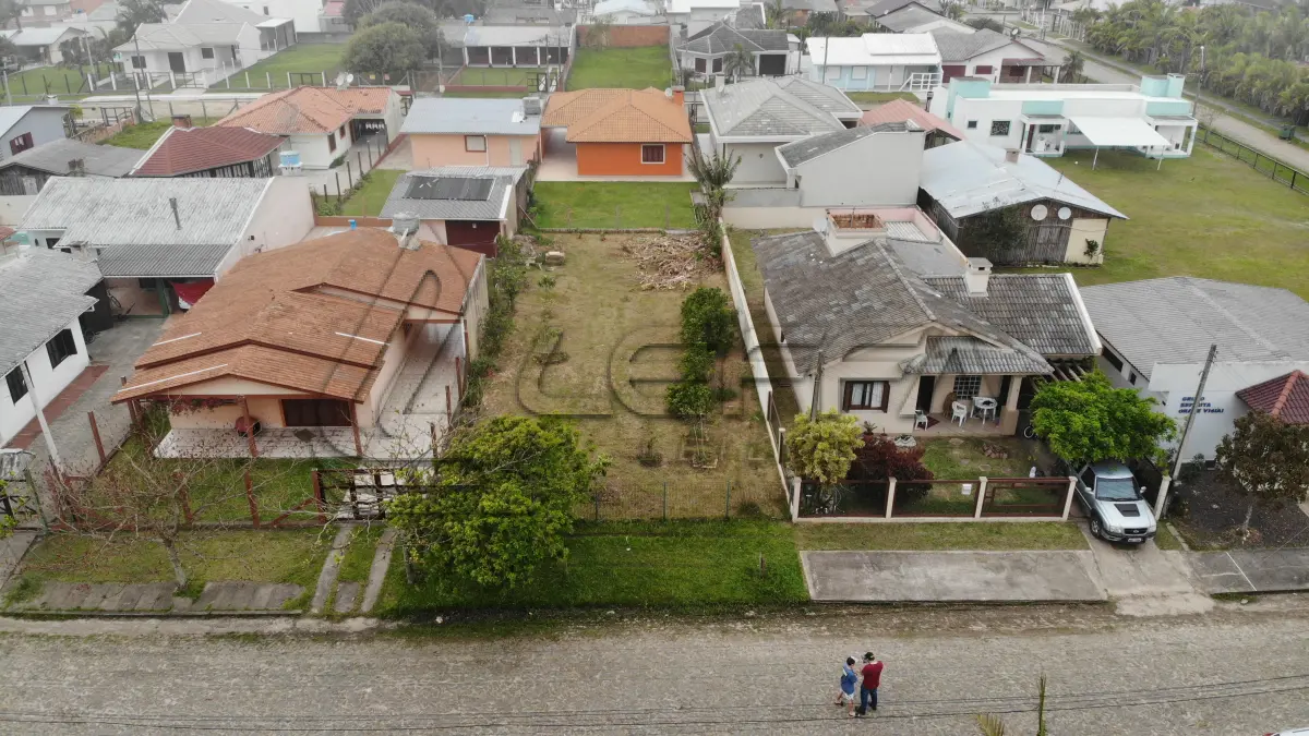 LOTE 001 - Terreno urbano na Praia Arroio do Sal Sul, Lote 15 Quadra 08, em Arroio do Sal/RS