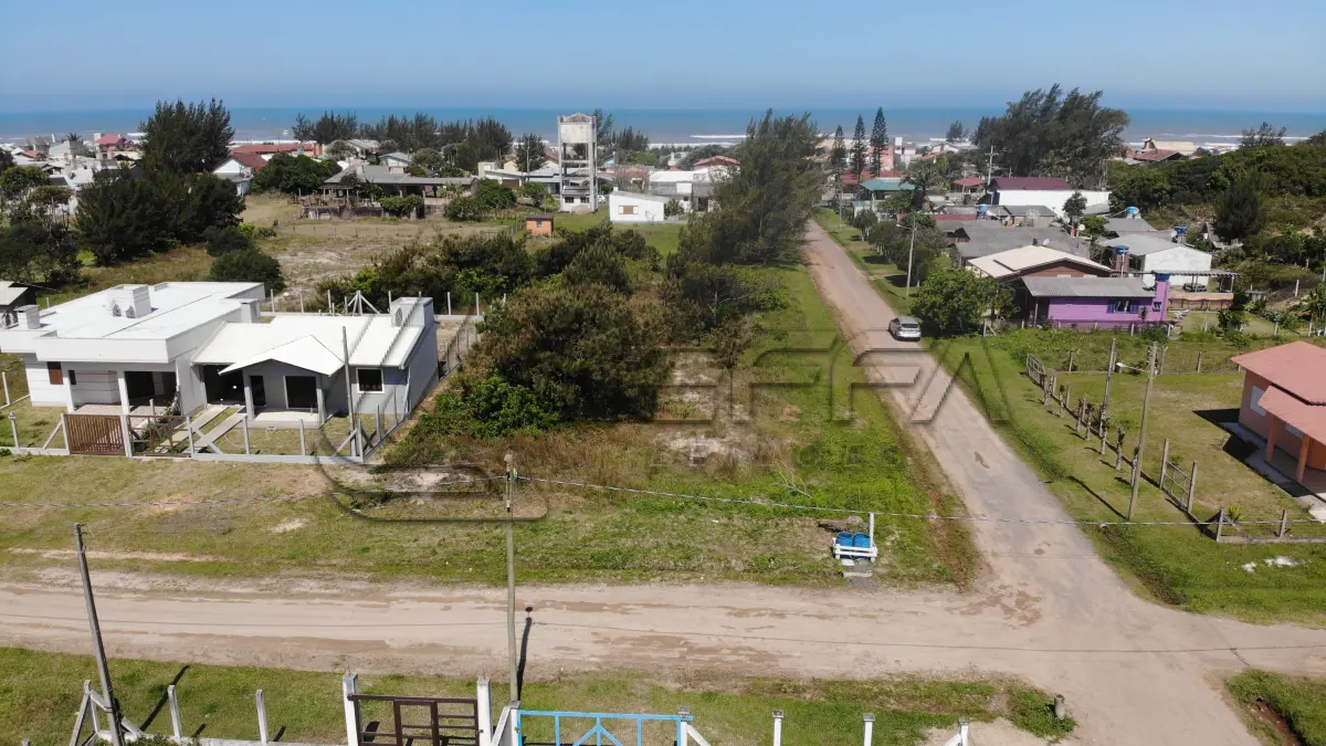 LOTE 001 - Terreno Urbano no Balneário Atlântico, Lote 19 Quadra 12, em Arroio do Sal/RS
