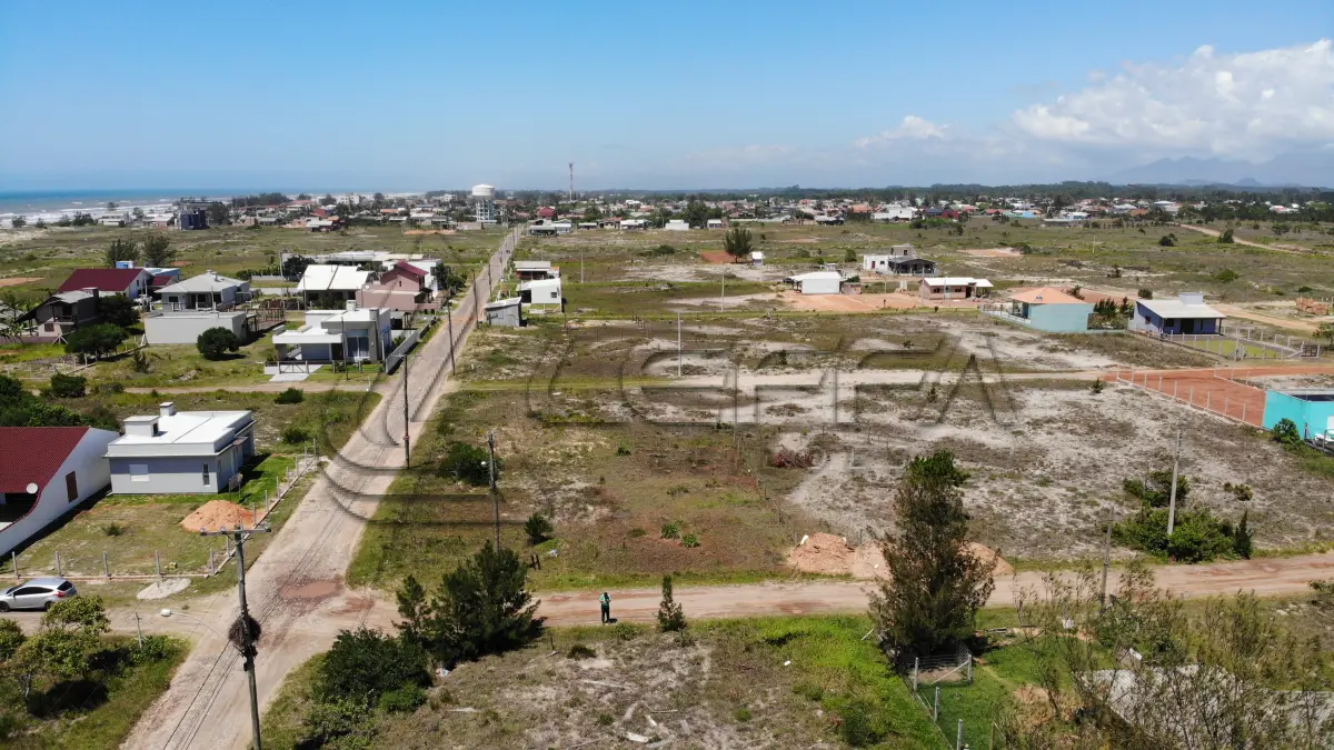 LOTE 001 - Terreno Urbano na Praia Real, Lote 11 Quadra 54, em Torres/RS