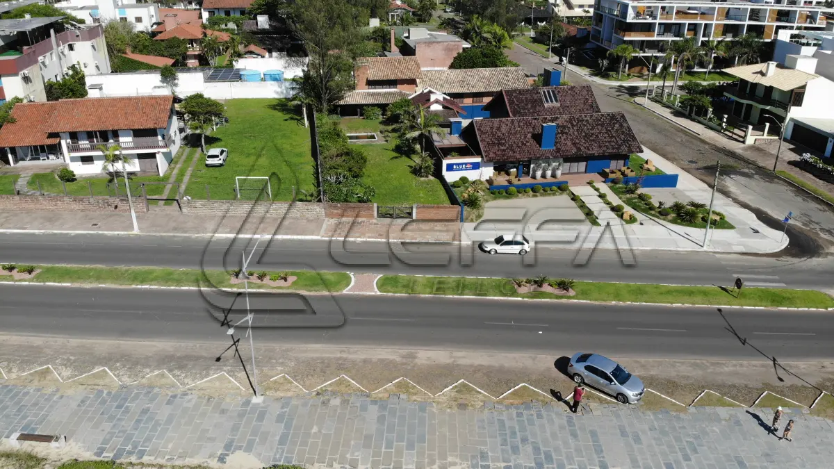 LOTE 001 - Terreno Urbano na Avenida Beira Mar, lote 17 Quadra 30-P, em Torres/RS