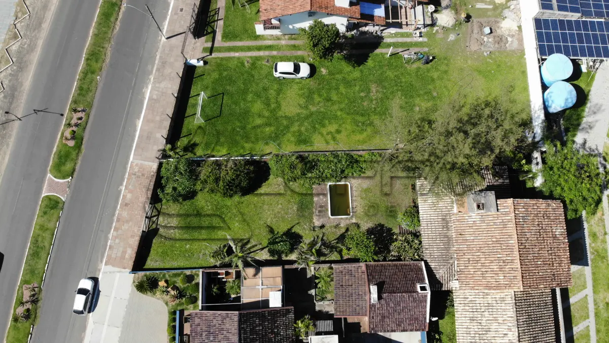 LOTE 001 - Terreno Urbano na Avenida Beira Mar, lote 17 Quadra 30-P, em Torres/RS