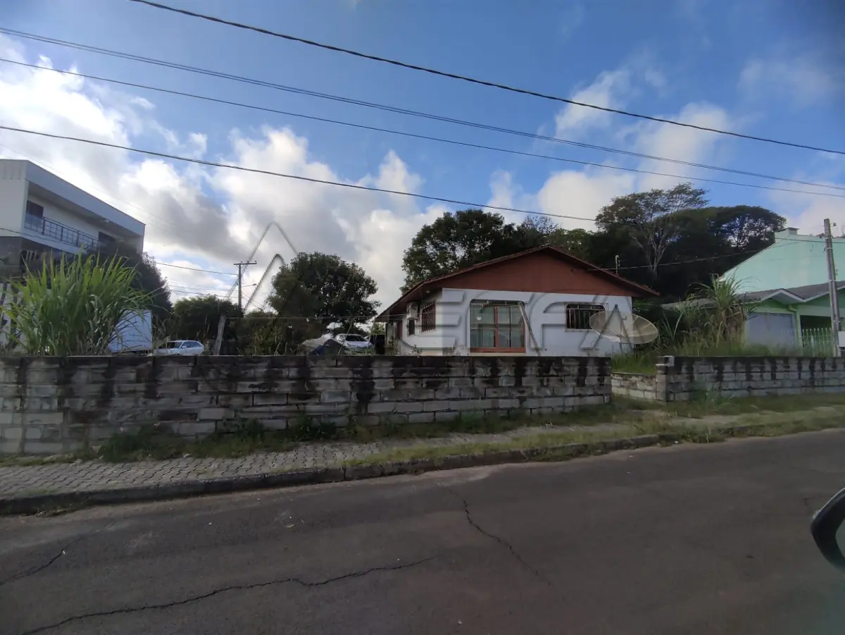 LOTE 001 - Dois Terrenos, Lotes 38 e 37 da Quadra "C", no Loteamento Verde Vale, na Cidade de Capinzal/SC