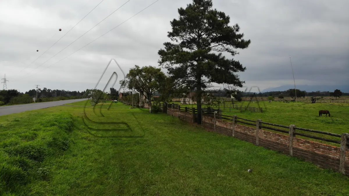 LOTE 001 - Uma Gleba de Terras, de 53,73 Hectares, na Rondinha, em Arroio do Sal/RS