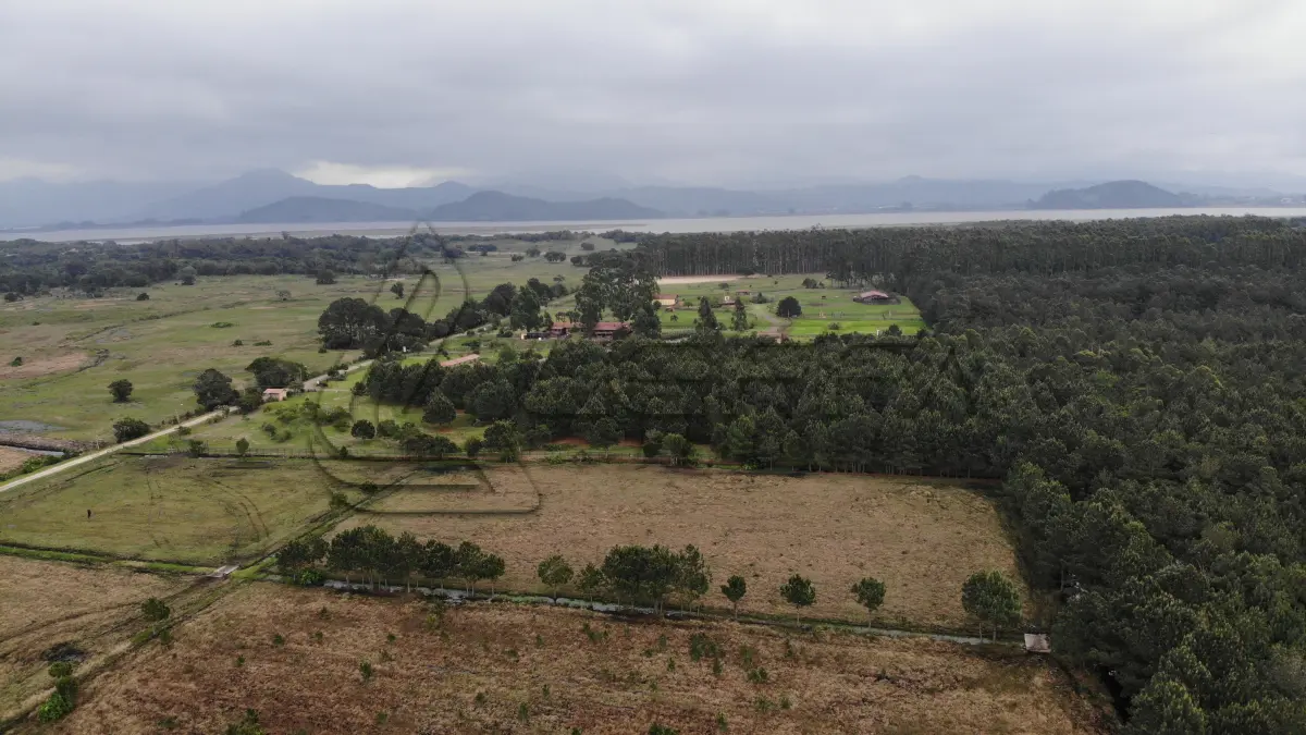 LOTE 001 - Uma Gleba de Terras, de 53,73 Hectares, na Rondinha, em Arroio do Sal/RS