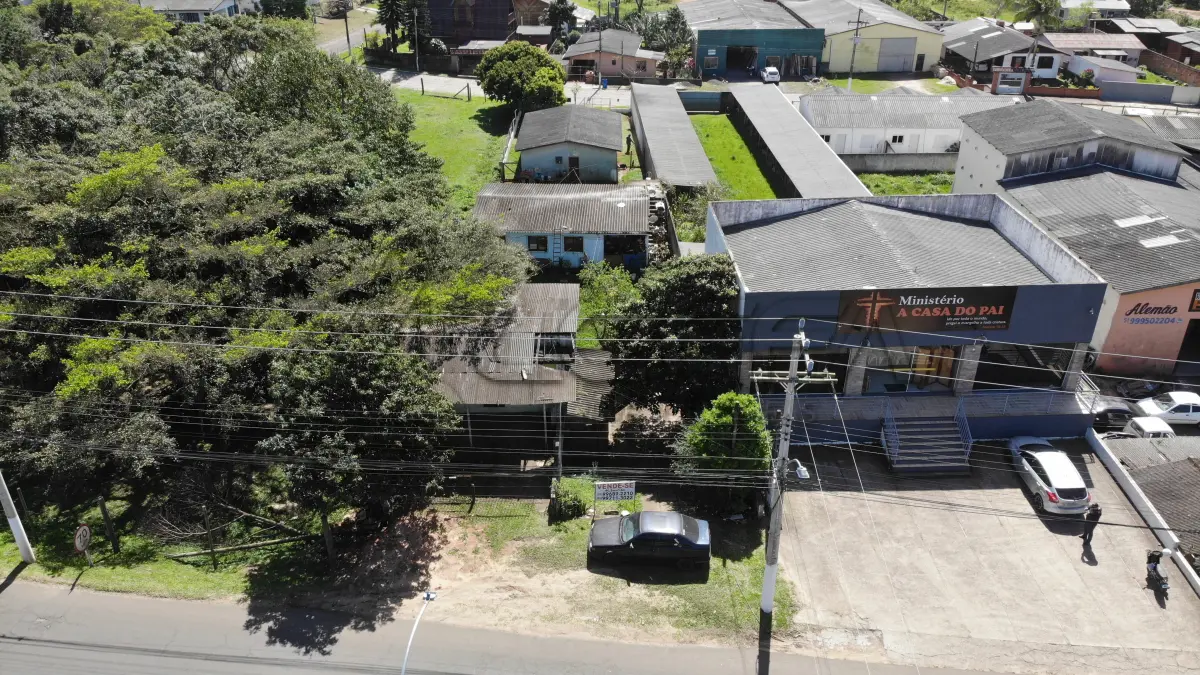 LOTE 001 - Terreno Urbano, com benfeitorias, na Avenida Castelo Branco, 2837, em torres/RS