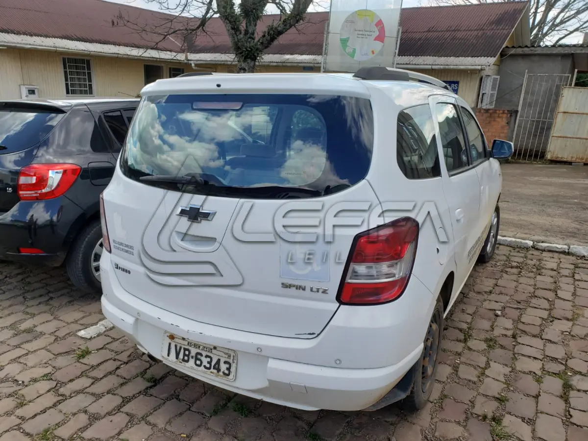 LOTE 003 - VEÍCULO GM Spin, 1.8 LTZ, placas IVB-6343, flex, ano 2013,  modelo 2014