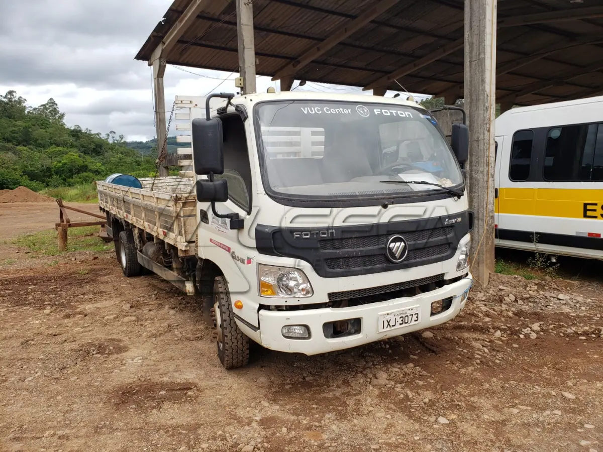 LOTE 006 - CAMINHÃO FOTON AUMARK 1009T, a diesel, ano e modelo 2015