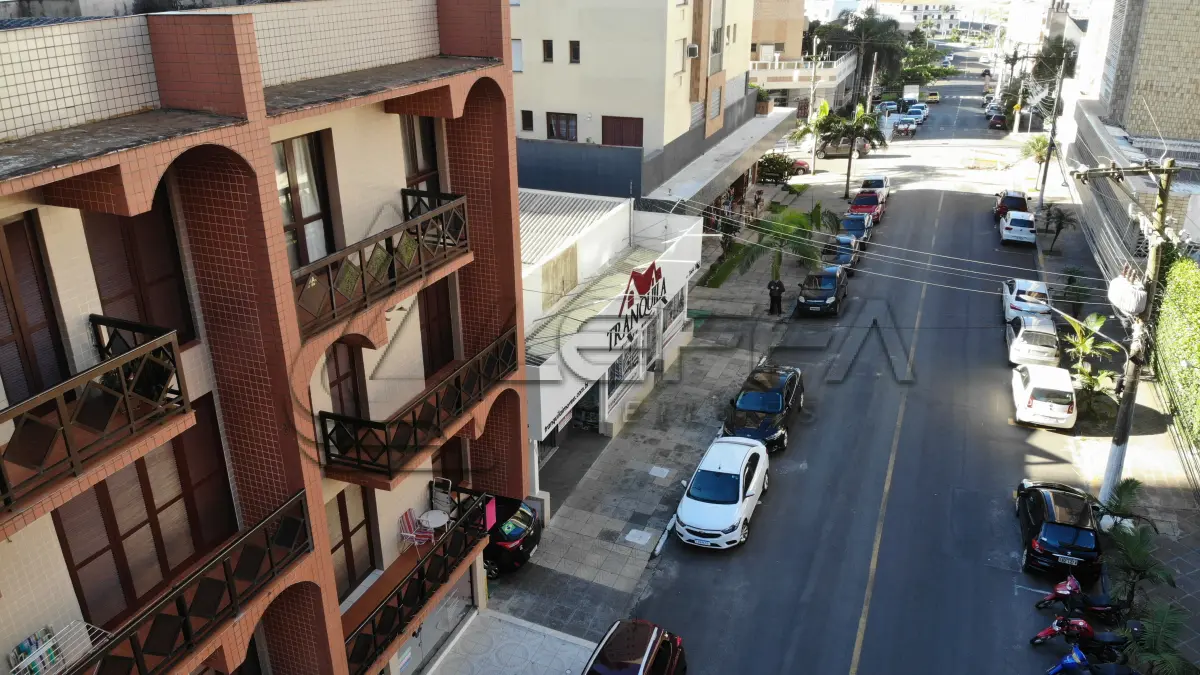 LOTE 001 - Apto 204 no Edifício Saveiro, no centro de Torres/RS