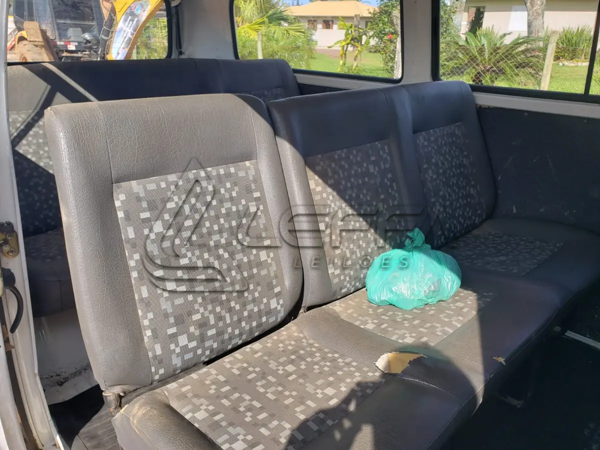 LOTE 004 - VEÍCULO KOMBI, FLEX, PLACAS IUV-6495, ANO/MODELO 2014