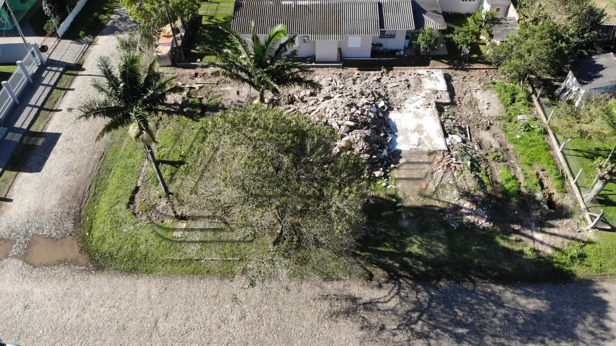 LOTE 001 - Terreno Urbano, Lote 10 Quadra 95, em Terra de Areia/RS