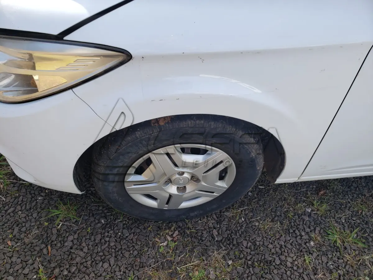 LOTE 005 - VEÍCULO CHEVROLET/ONIX, JOYE, PLACAS IXT-0096, ANO/MODELO 2017