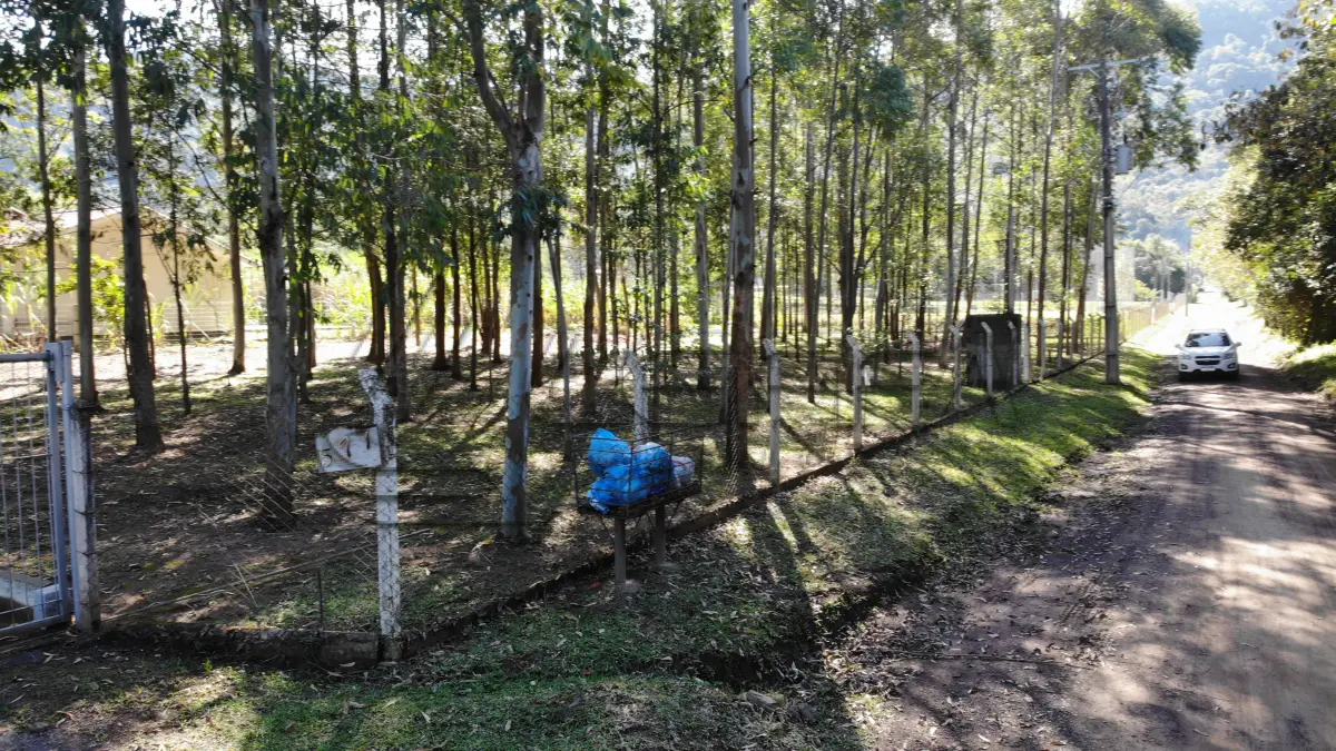 LOTE 001 - Área Rural, de 20.330,38m², na rua Canto Verde, em Sapiranga/RS