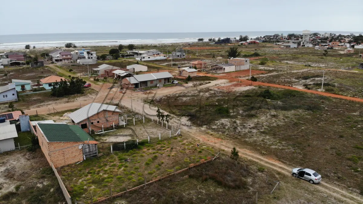 LOTE 002 - Terreno Urbano, Lote 13 Quadra 74, na Praia Real em Torres/RS