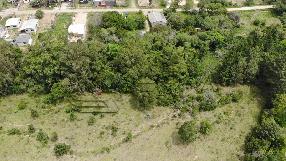 LOTE 001 - ÁREA DE 55.000M² (5,5 HÁ), COM FRENTE PARA BR 101, DISTANDO 1,5 KM DA RÓTULA DE ACESSO A CIDADE DE TORRES/RS