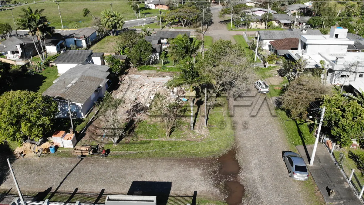 LOTE 001 - Terreno Urbano, Lote 10 Quadra 95, em Terra de Areia/RS
