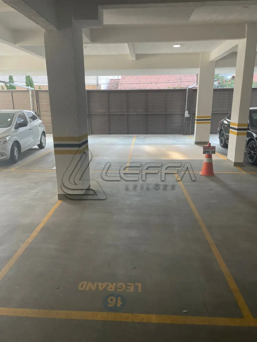 LOTE 001 - UM BOX DE ESTACIONAMENTO, Nº 16, DO EDIFÍCIO CONDOMÍNIO LEGRAND