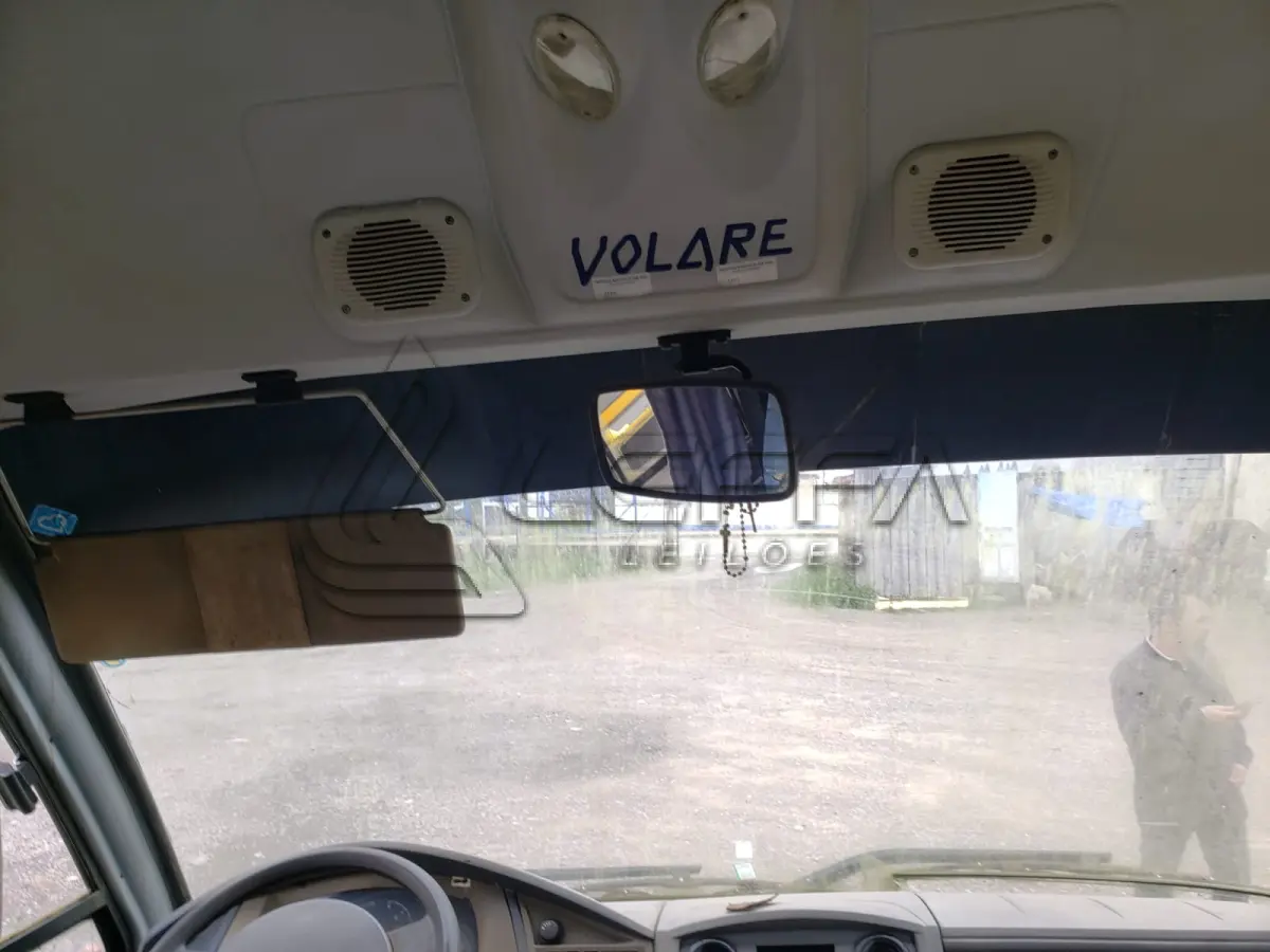 LOTE 012 - UM ÔNIBUS MARCOPOLO/VOLARE V8L ESC, DIESEL, PLACAS IPJ-2131, ANO 2008, MODELO 2009