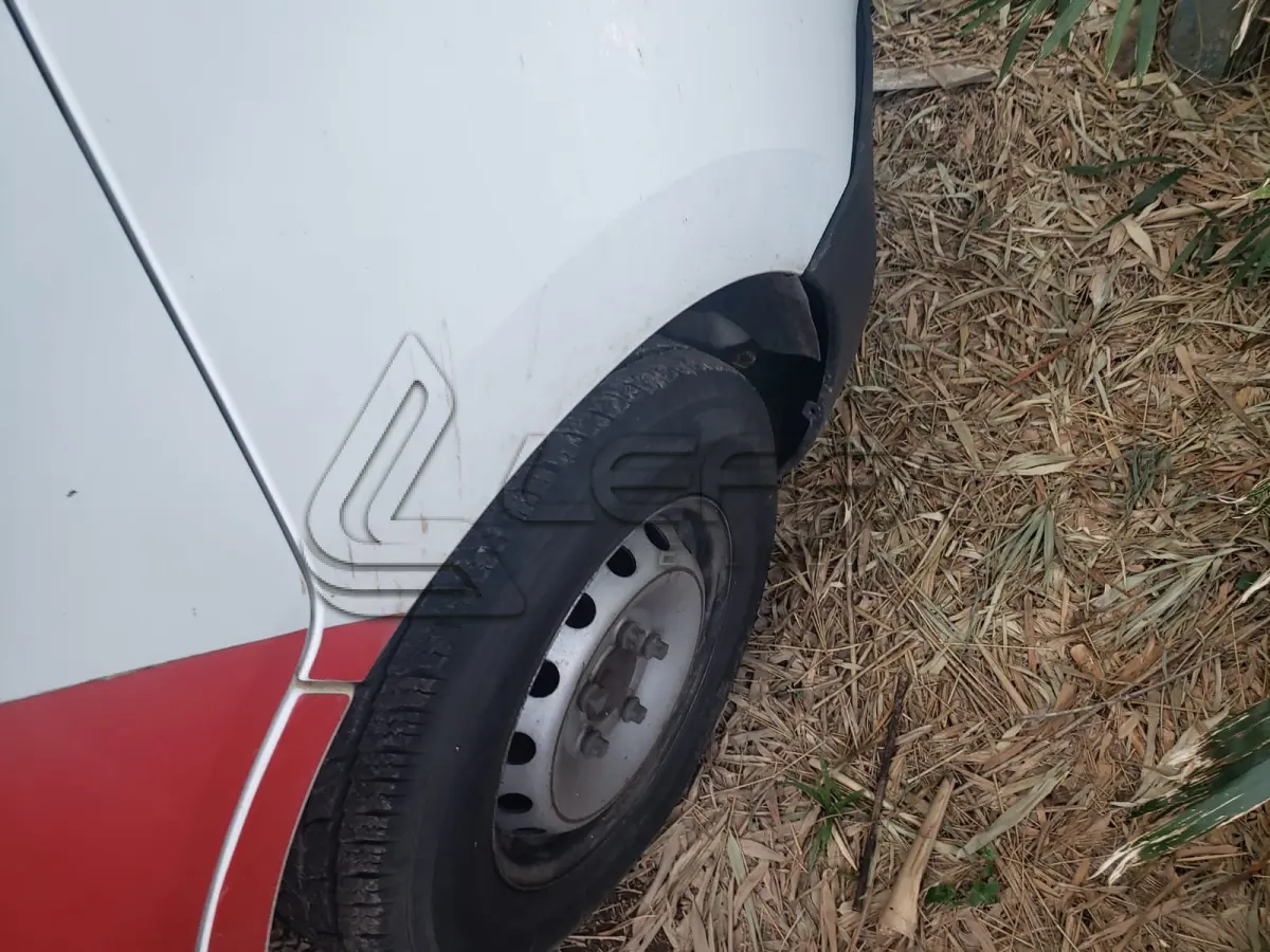 LOTE 005 - AMBULÂNCIA RENAULT/CHAPECO MASTERAMB, PLACA IWI-7946, ANO 2014, MODELO 2015