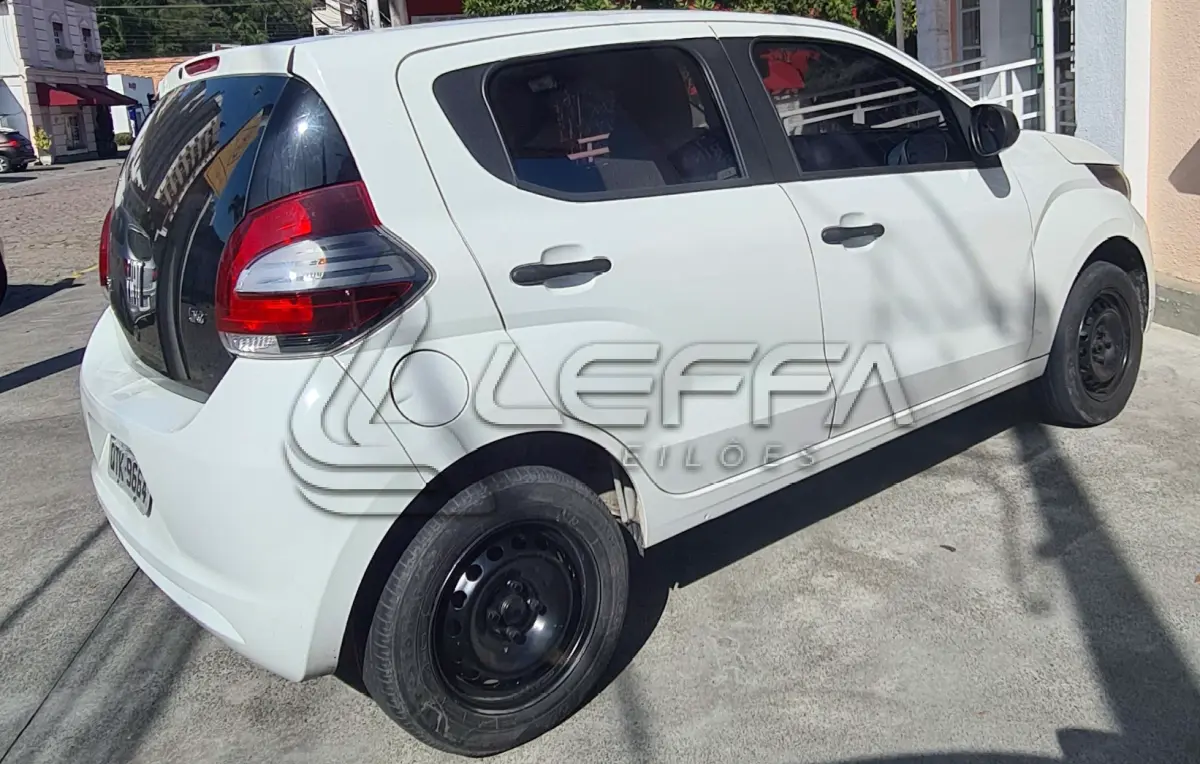 LOTE 002 - Um veículo automóvel FIAT/MOBI LIKE (Nacional) , corbranca, a álcool/gasolina, ano de fabricação e modelo 2019/2020, placa QTK9664