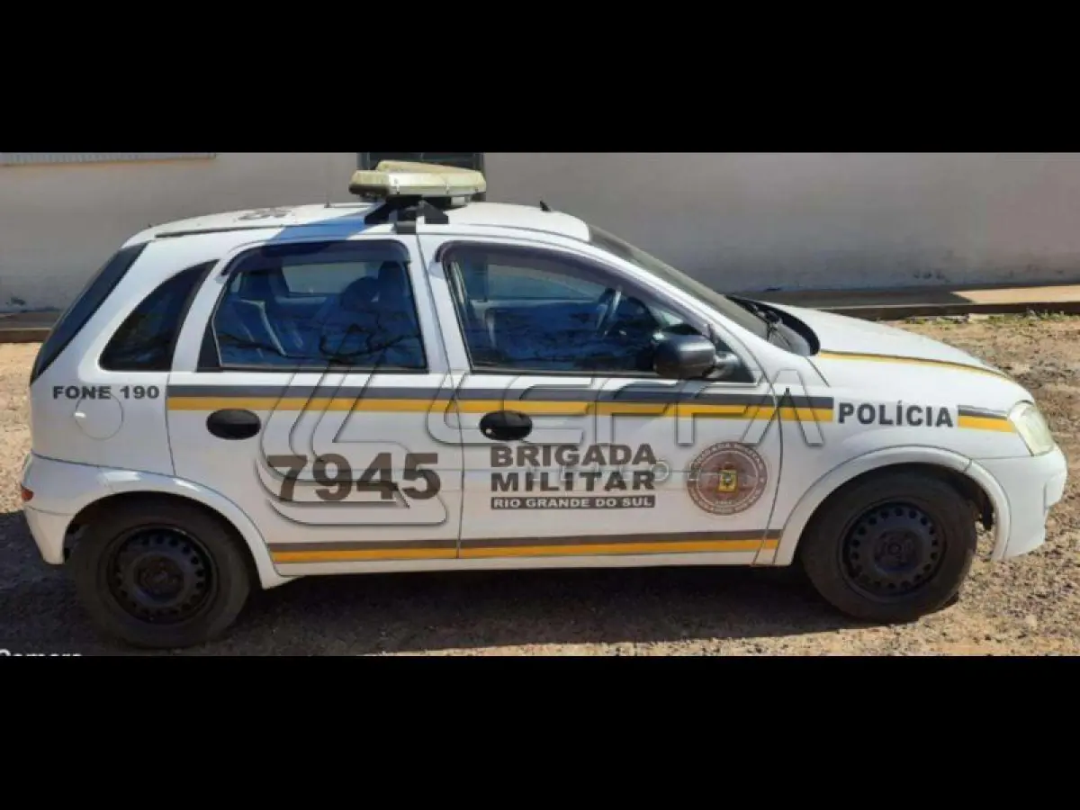 LOTE 014 - GM/CORSA HATCH MAXX