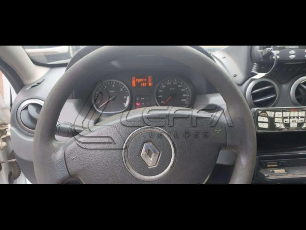 LOTE 013 - RENAULT/DUST ER 16 E 4X2