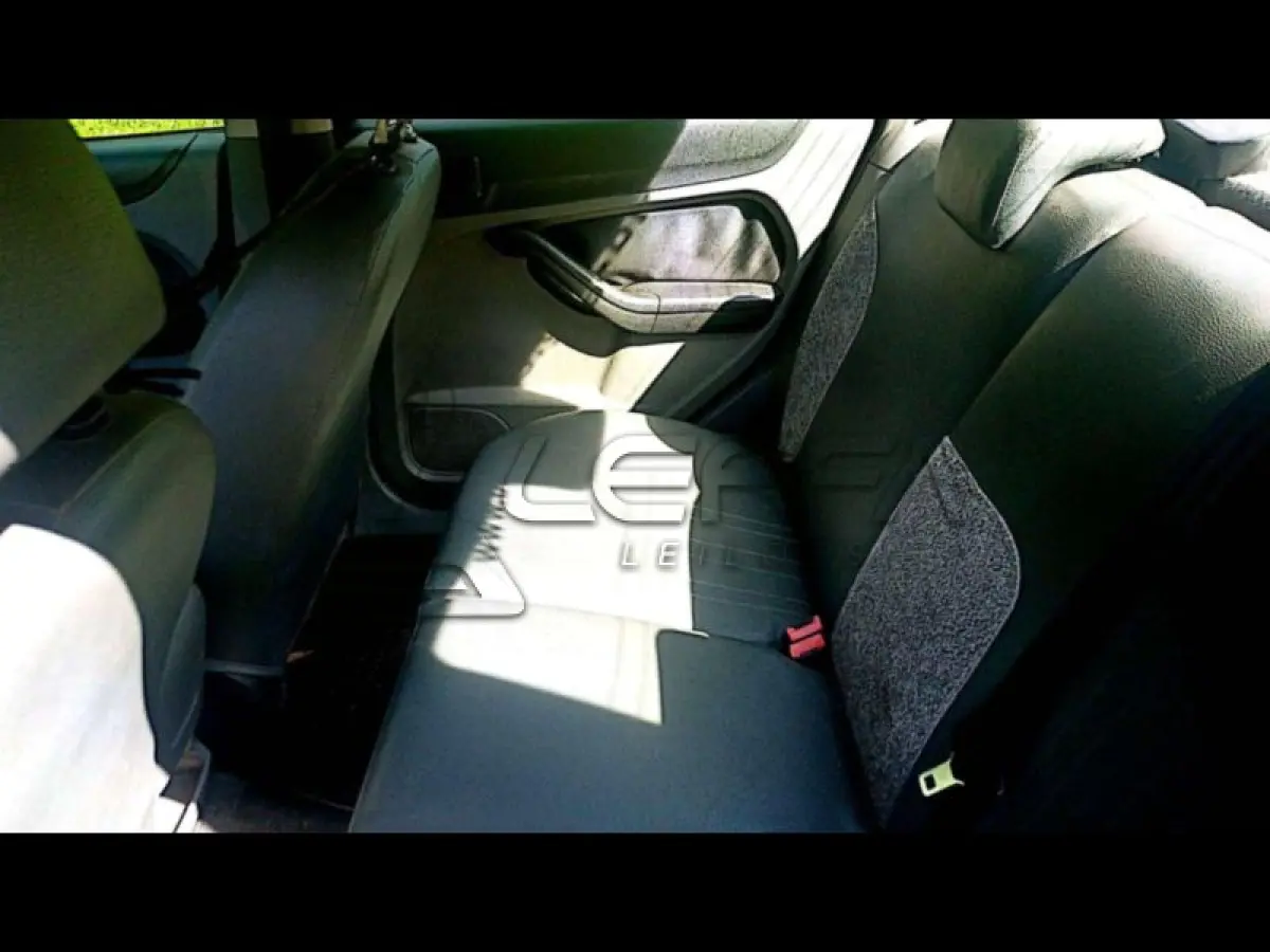 LOTE 040 - I/FORD FOCUS 2.0L FC